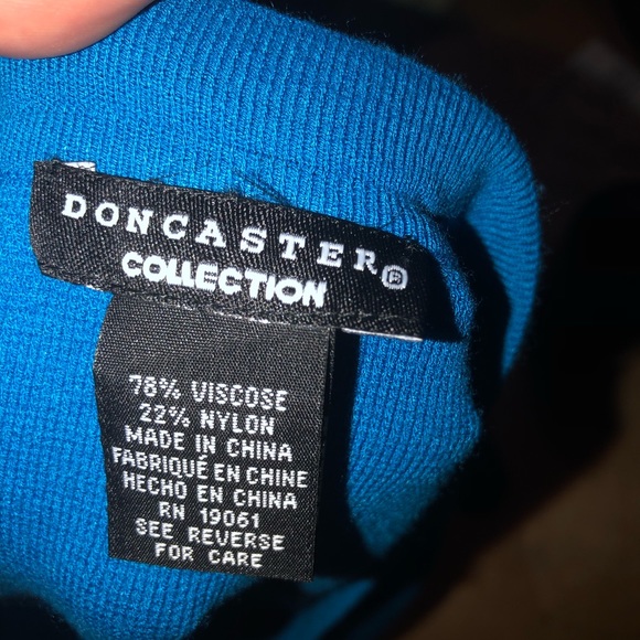 Black/Blue Doncaster Collection sweater skirt. - Picture 3 of 4